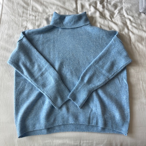 Vince Camuto turtleneck sweater in blue heather (New with tags) - Picture 1 of 2